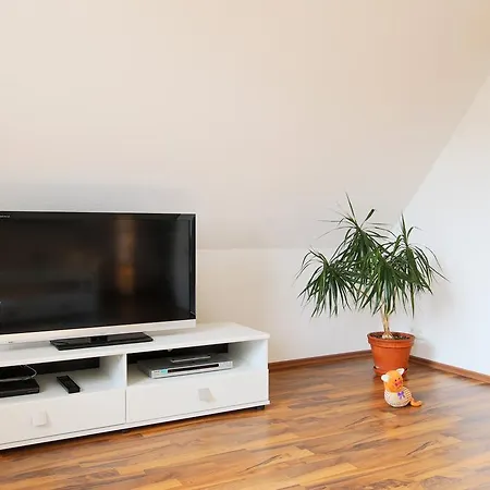 Ferienwohnung Reuse شقة